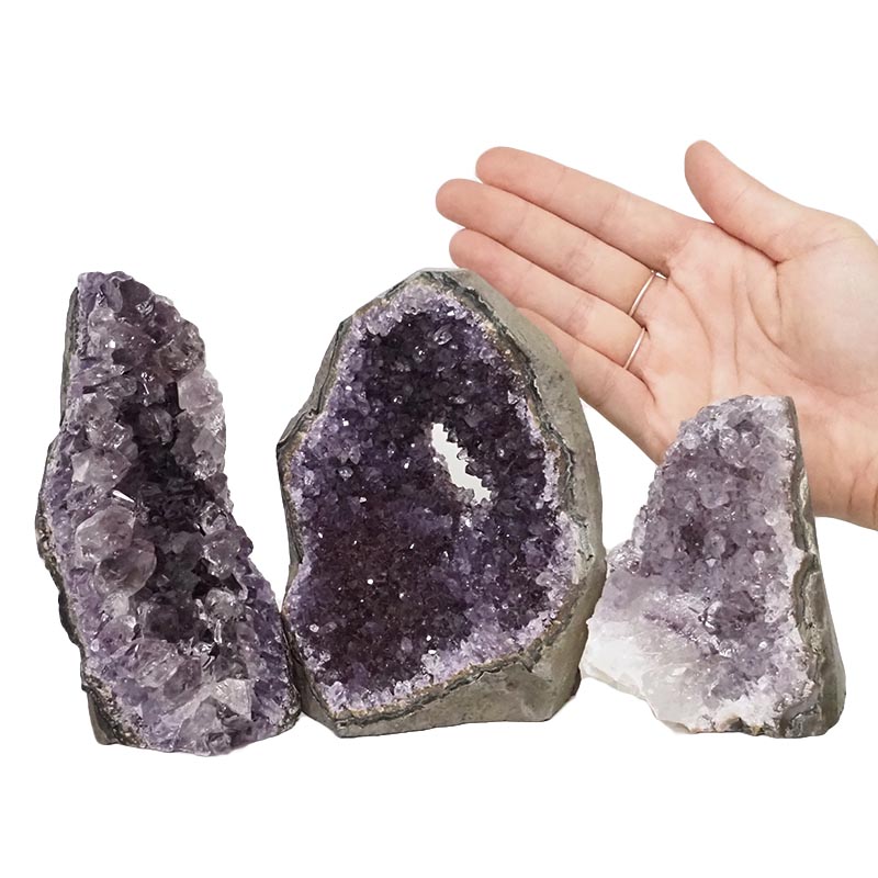 2.04kg Amethyst Crystal Geode Specimen Set 3 Pieces DN1048 4 Amethyst Crystal Geode Specimen Set 3 Pieces DN1048 | Himalayan Salt Factory