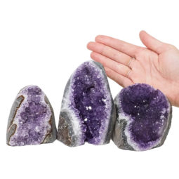 1.75kg Amethyst Polished Crystal Geode Specimen Set 3 Pieces DN1072 5 Amethyst Polished Crystal Geode Specimen Set 3 Pieces DN1072 | Himalayan Salt Factory