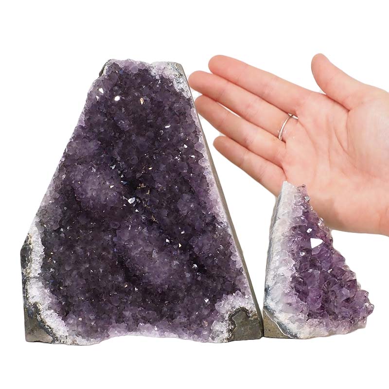 2.43kg Amethyst Crystal Geode Specimen Set 2 Pieces DN1235 4 Amethyst Crystal Geode Specimen Set 2 Pieces DN1235 | Himalayan Salt Factory