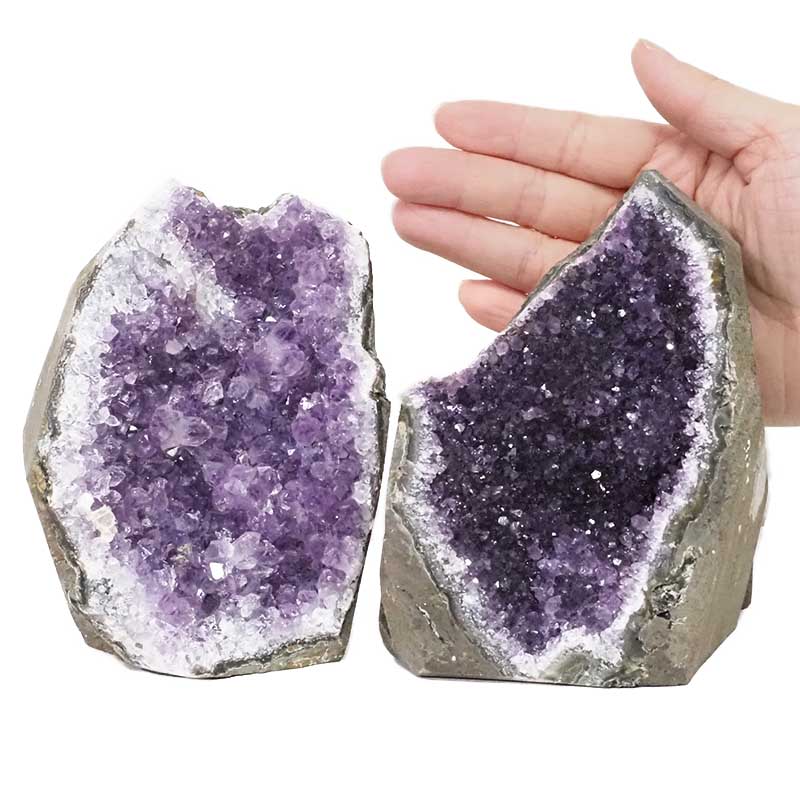 2.22kg Amethyst Crystal Geode Specimen Set 2 Pieces DS1586 4 Amethyst Crystal Geode Specimen Set 2 Pieces DS1586 | Himalayan Salt Factory