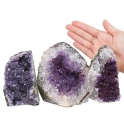 2.10kg Amethyst Crystal Geode Specimen Set 3 Pieces DN1180 5 Amethyst Crystal Geode Specimen Set 3 Pieces DN1180 | Himalayan Salt Factory