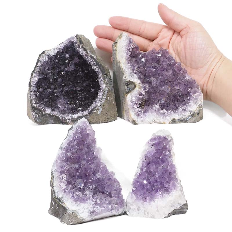 2.03kg Amethyst Crystal Geode Specimen Set 4 Pieces DS1603 4 Amethyst Crystal Geode Specimen Set 4 Pieces DS1603 | Himalayan Salt Factory
