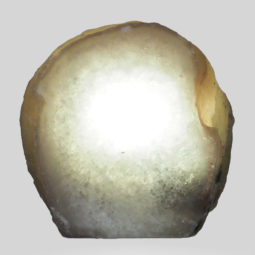 2.82kg Natural Agate Crystal Lamp with LED Bulb N1483 6 Natural Agate Crystal Lamp with LED Bulb N1483 | Himalayan Salt Factory