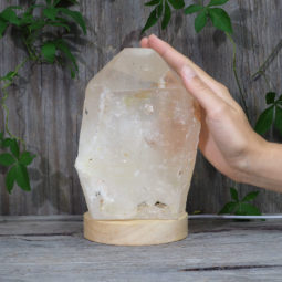 1.80kg Large Natural Clear Quartz Point Lamp on LED Base Large DK293 13 1.80kg Large Natural Clear Quartz Point Lamp on LED Base Small DK293 | Himalayan Salt Factory