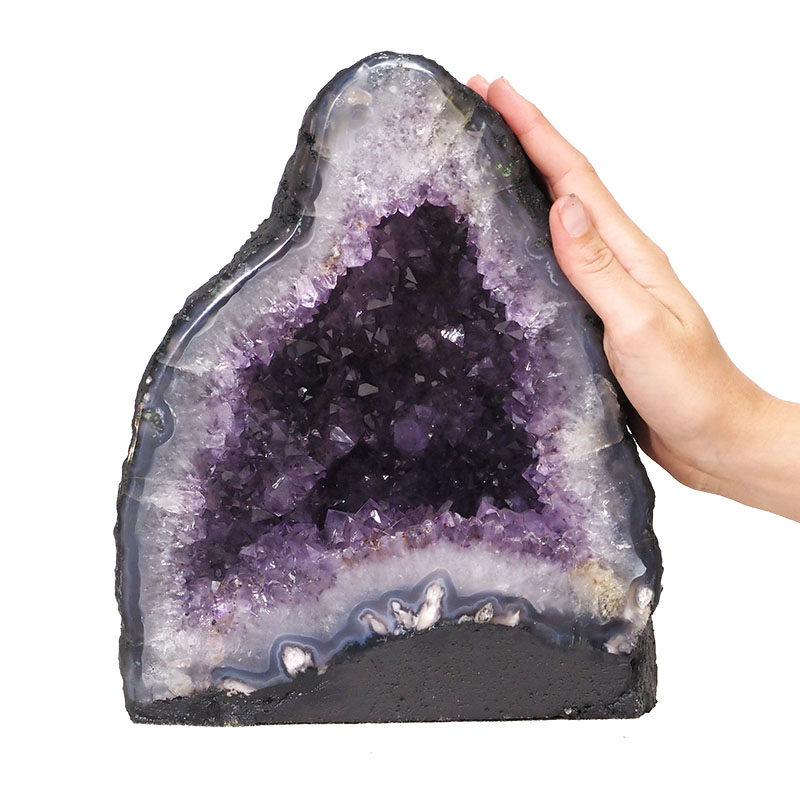 7.20kg Amethyst Geode - A Grade DK500 4 7.20kg Amethyst Geode - A Grade DK500 | Himalayan Salt Factory