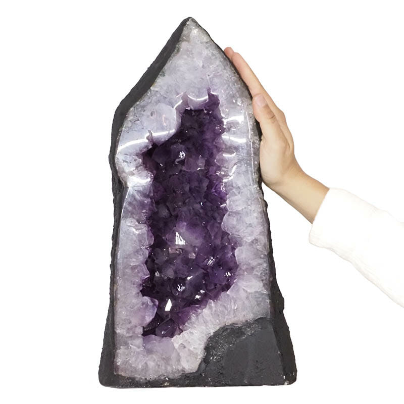 15.32kg Amethyst Geode - A Grade DS1752 4 Amethyst Geode - A Grade DS1752 | Himalayan Salt Factory