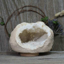 5.35kg Natural Calcite Geode Lamp with Large LED Light Base DK578 | Himalayan Salt Factory