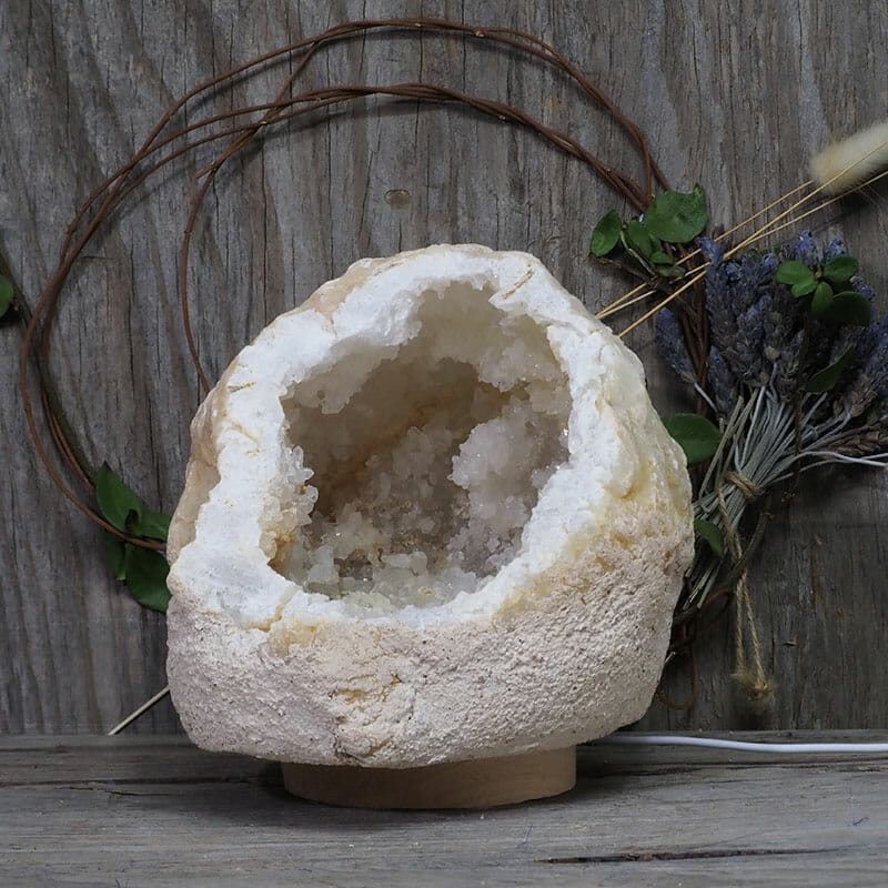 4.32kg Natural Calcite Geode Lamp with Large LED Light Base DK579 4 4.32kg Natural Calcite Geode Lamp with Large LED Light Base DK579 | Himalayan Salt Factory