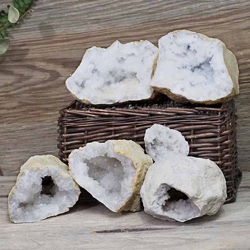 Natural Calcite Geode Pair - 3 Small Geodes Set N1674 3 Natural Calcite Geode Pair – 3 Small Geodes Set N1674 | Himalayan Salt Factory