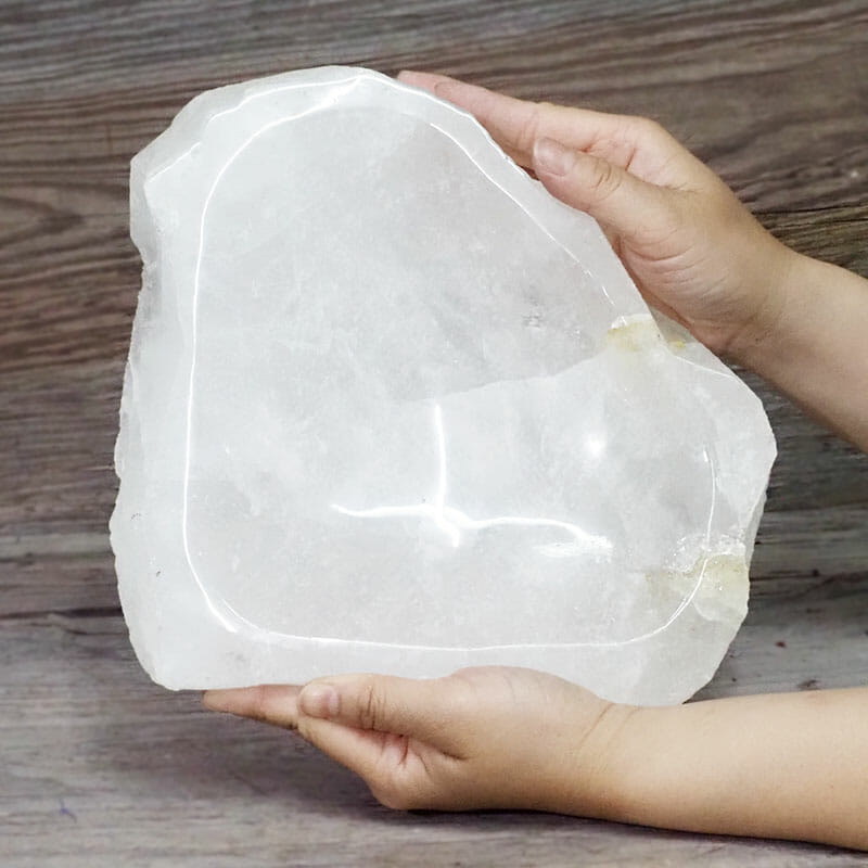 4.16kg Clear Quartz Polished Large Bowl DS1900 4 Clear Quartz Polished Large Bowl DS1900 | Himalayan Salt Factory