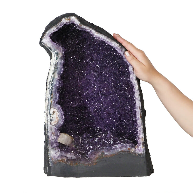 21.10kg Amethyst Geode - A Grade DK691 4 21.10kg Amethyst Geode - A Grade DK691 | Himalayan Salt Factory