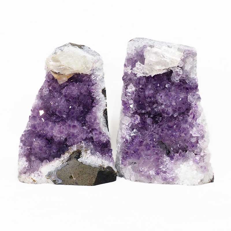 3.81kg Amethyst Crystal Geode Specimen Set 2 Pieces DN1577 3 Amethyst Crystal Geode Specimen Set 2 Pieces DN1577 | Himalayan Salt Factory