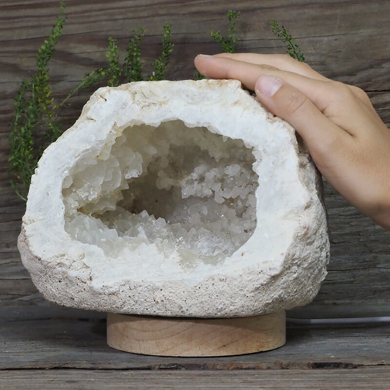 2.73kg Natural Calcite Geode Lamp with Large LED Light Base DN1644 5 2.73kg Natural Calcite Geode Lamp with Large LED Light Base DN1644 | Himalayan Salt Factory