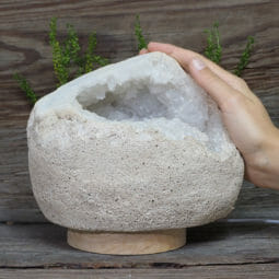 2.87kg Natural Calcite Geode Lamp with Large LED Light Base DN1607 9 2.87kg Natural Calcite Geode Lamp with Large LED Light Base DN1607 | Himalayan Salt Factory