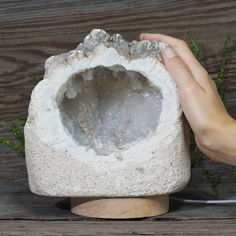 3.10kg Natural Calcite Geode Lamp with Large LED Light Base DN1630 5 3.10kg Natural Calcite Geode Lamp with Large LED Light Base DN1630 | Himalayan Salt Factory