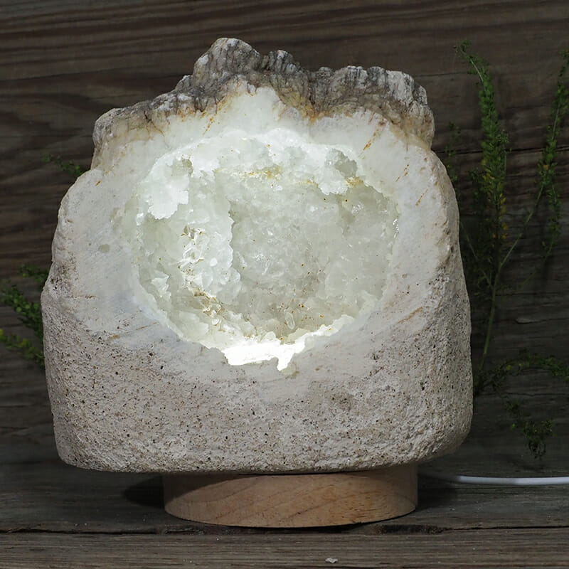 3.10kg Natural Calcite Geode Lamp with Large LED Light Base DN1630 3 3.10kg Natural Calcite Geode Lamp with Large LED Light Base DN1630 | Himalayan Salt Factory