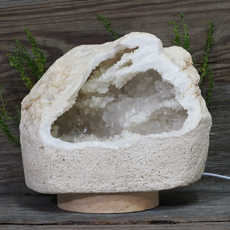 2.64kg Natural Calcite Geode Lamp with Large LED Light Base DN1605 4 2.64kg Natural Calcite Geode Lamp with Large LED Light Base DN1605 | Himalayan Salt Factory