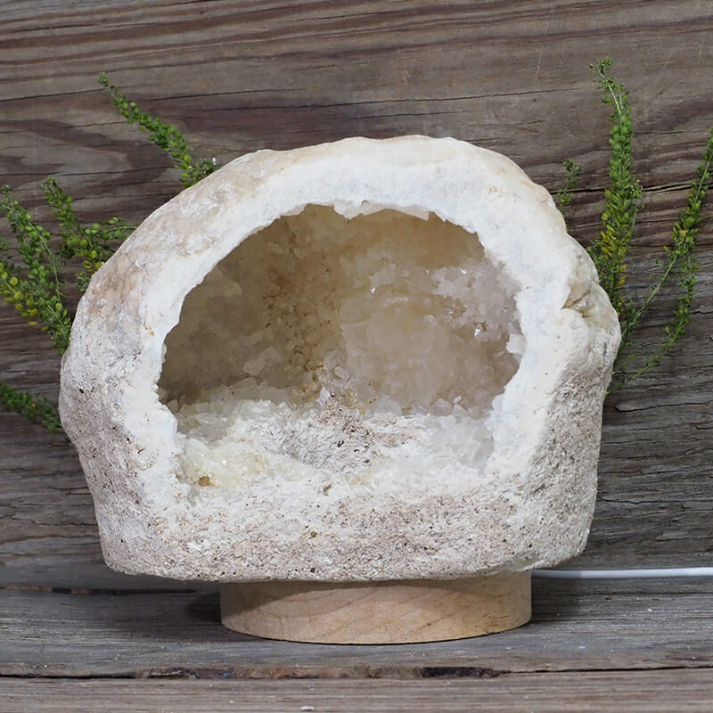 2.09kg Natural Calcite Geode Lamp with Large LED Light Base DN1619 4 2.09kg Natural Calcite Geode Lamp with Large LED Light Base DN1619 | Himalayan Salt Factory