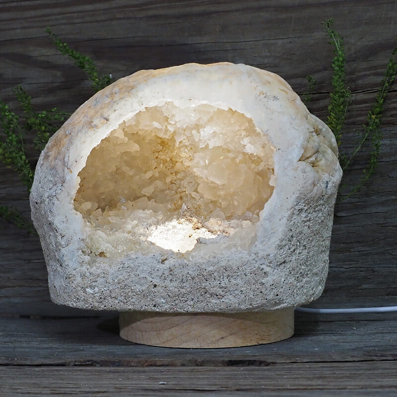 2.09kg Natural Calcite Geode Lamp with Large LED Light Base DN1619 3 2.09kg Natural Calcite Geode Lamp with Large LED Light Base DN1619 | Himalayan Salt Factory