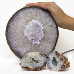 1.1kg Natural Agate Thick Sliced Crystal Lamp with Agate Mini Geode J89 5 1.1kg Natural Agate Thick Sliced Crystal Lamp with Agate Mini Geode J89 | Himalayan Salt Factory