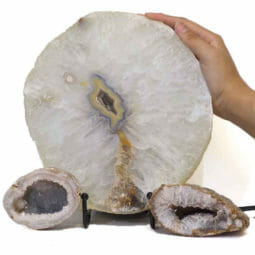 2.85kg Natural Agate Thick Sliced Crystal Lamp with Agate Mini Geode J267 5 Natural Agate Thick Sliced Crystal Lamp with Agate Mini Geode J267 | Himalayan Salt Factory