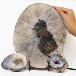 3kg Natural Agate Thick Sliced Crystal Lamp with Agate Mini Geode J268 5 Natural Agate Thick Sliced Crystal Lamp with Agate Mini Geode J268 | Himalayan Salt Factory