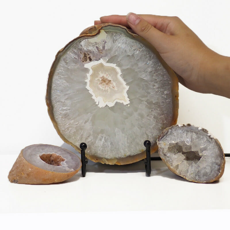 1.08kg Natural Agate Thick Sliced Crystal Lamp with Agate Mini Geode J91 4 Natural Agate Thick Sliced Crystal Lamp with Agate Mini Geode J91 | Himalayan Salt Factory