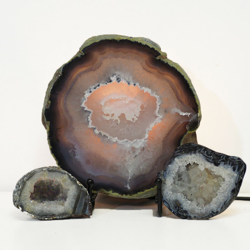 1.18kg Natural Agate Thick Sliced Crystal Lamp with Agate Mini Geode J94 3 Natural Agate Thick Sliced Crystal Lamp with Agate Mini Geode J94 | Himalayan Salt Factory