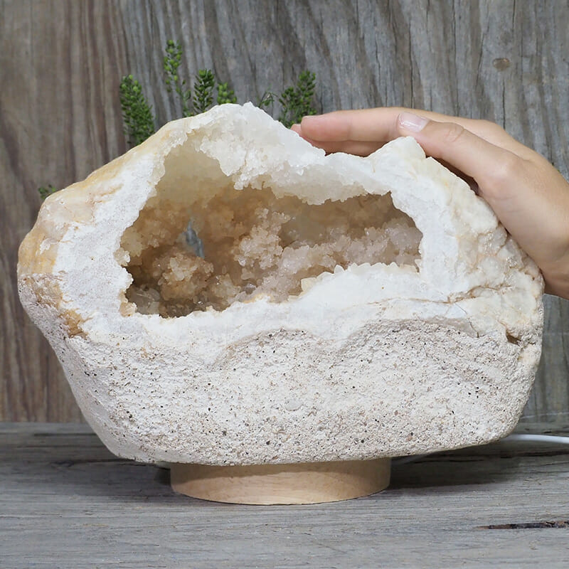 2.92kg Natural Calcite Geode Lamp with Large LED Light Base DR154 5 2.92kg Natural Calcite Geode Lamp with Large LED Light Base DR154 | Himalayan Salt Factory