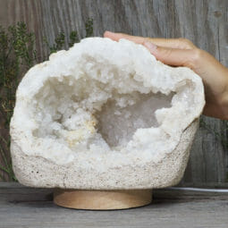 2.78kg Natural Calcite Geode Lamp with Large LED Light Base DR167 9 2.78kg Natural Calcite Geode Lamp with Large LED Light Base DR167 | Himalayan Salt Factory