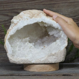 2.03kg Natural Calcite Geode Lamp with Large LED Light Base DS1963 | Himalayan Salt Factory