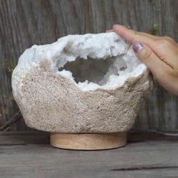 2.47kg Natural Calcite Geode Lamp with Large LED Light Base DB227 9 Natural Calcite Geode Lamp with Large LED Light Base DB227 | Himalayan Salt Factory