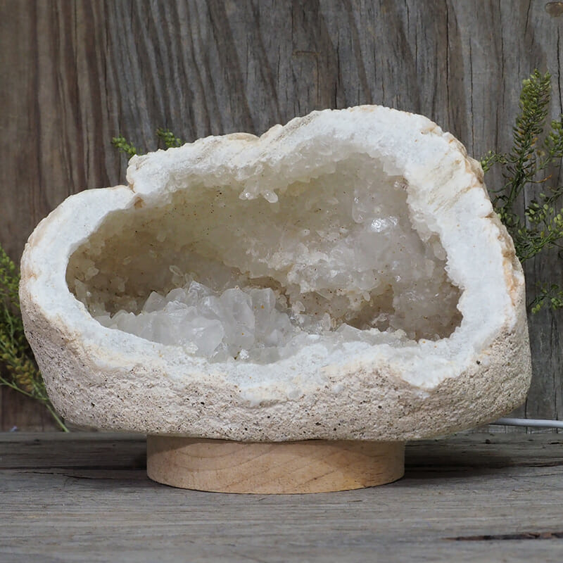 1.95kg Natural Calcite Geode Lamp with Large LED Light Base DN1668 4 1.95kg Natural Calcite Geode Lamp with Large LED Light Base DN1668 | Himalayan Salt Factory