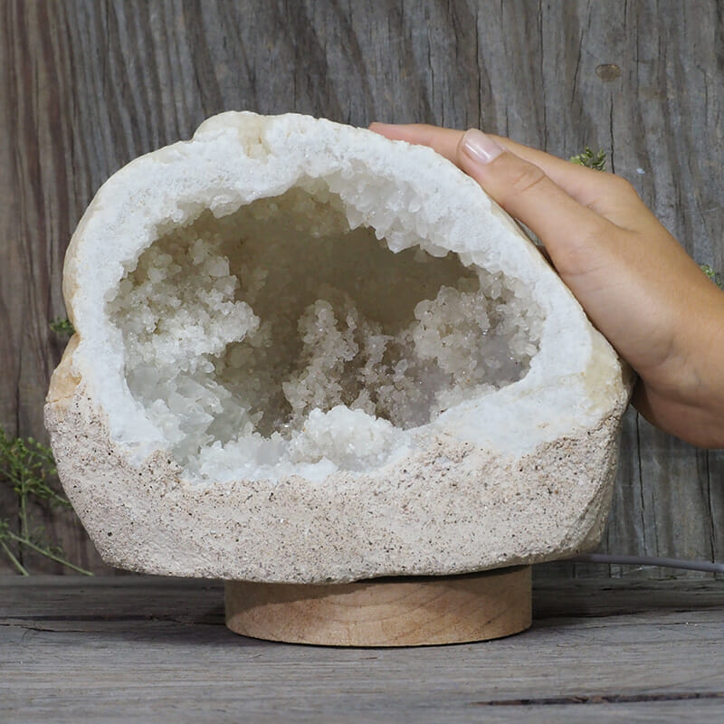 2.54kg Natural Calcite Geode Lamp with Large LED Light Base DN1670 5 2.54kg Natural Calcite Geode Lamp with Large LED Light Base DN1670 | Himalayan Salt Factory