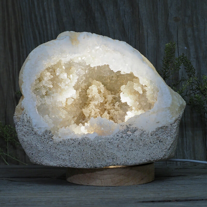 2.54kg Natural Calcite Geode Lamp with Large LED Light Base DN1670 3 2.54kg Natural Calcite Geode Lamp with Large LED Light Base DN1670 | Himalayan Salt Factory