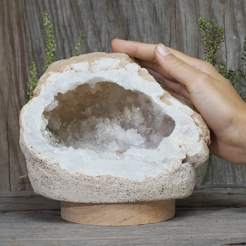 1.93kg Natural Calcite Geode Lamp with Large LED Light Base DN1654 5 1.93kg Natural Calcite Geode Lamp with Large LED Light Base DN1654 | Himalayan Salt Factory