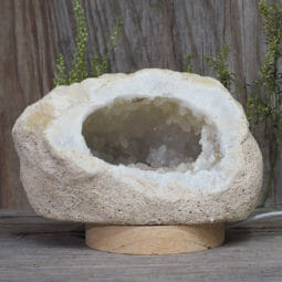 1.89kg Natural Calcite Geode Lamp with Large LED Light Base DN1655 8 1.89kg Natural Calcite Geode Lamp with Large LED Light Base DN1655 | Himalayan Salt Factory