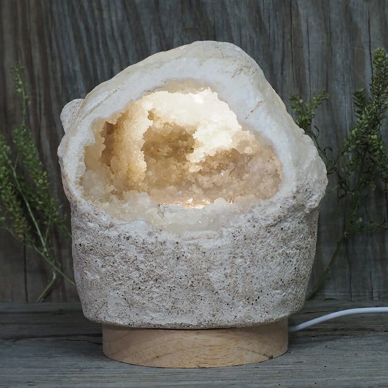 1.92kg Natural Calcite Geode Lamp with Large LED Light Base DN1657 3 1.92kg Natural Calcite Geode Lamp with Large LED Light Base DN1657 | Himalayan Salt Factory