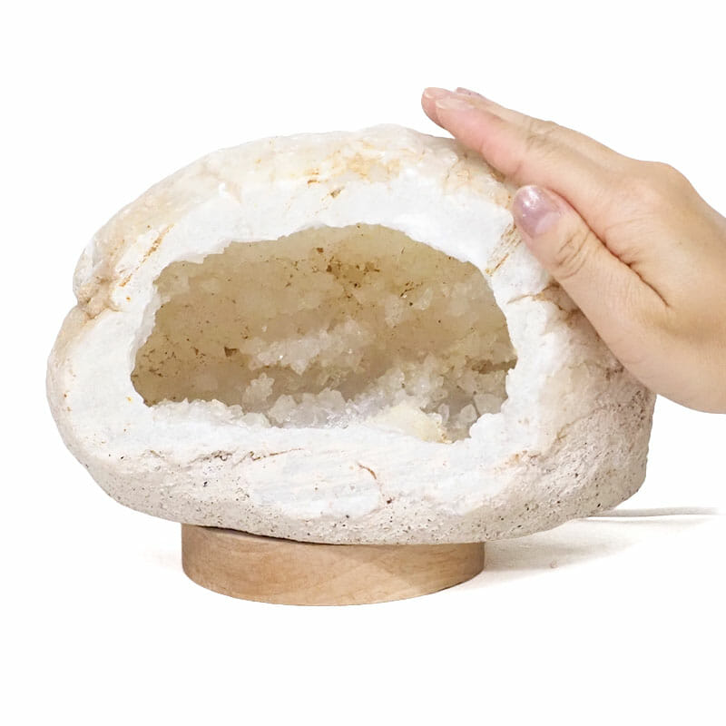 2.37kg Natural Calcite Geode Lamp with Large LED Light Base DS2076 5 2.37kg Natural Calcite Geode Lamp with Large LED Light Base DS2076 | Himalayan Salt Factory