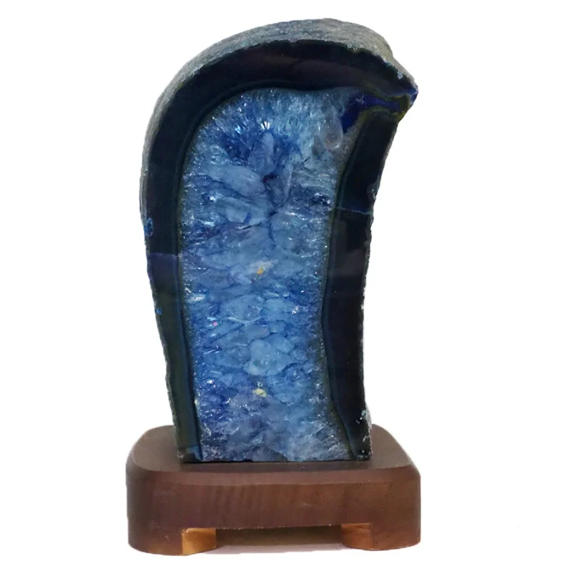 2.20kg Blue Agate Lamp – Timber Base S825 3 2.20kg Blue Agate Lamp – Timber Base S825 | Himalayan Salt Factory