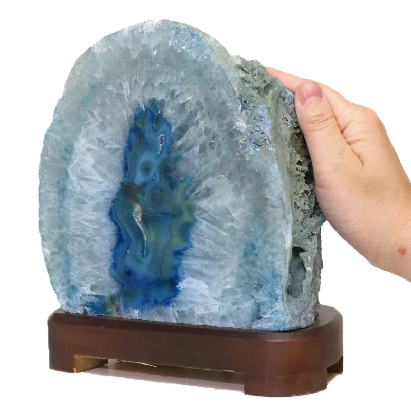 3.30kg Blue Agate Lamp - Timber Base S827 5 Blue Agate Lamp – Timber Base S827 | Himalayan Salt Factory