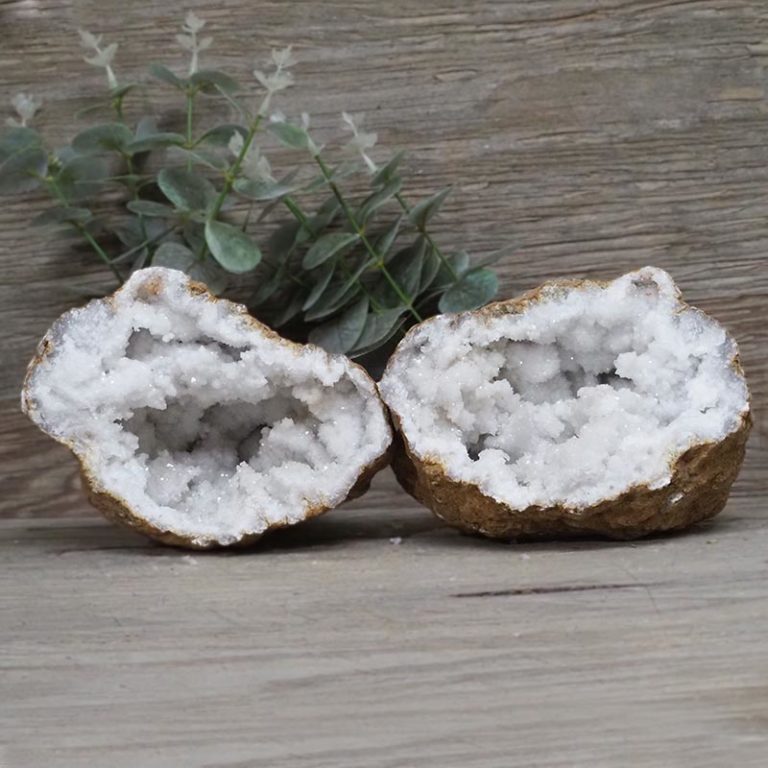 What Is Calcite? | Crystal Factory | Himalayan Salt Factory