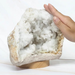 2.50kg Natural Calcite Geode Lamp with Large LED Light Base DN1761 9 Natural Calcite Geode Lamp with Large LED Light Base DN1761 | Himalayan Salt Factory