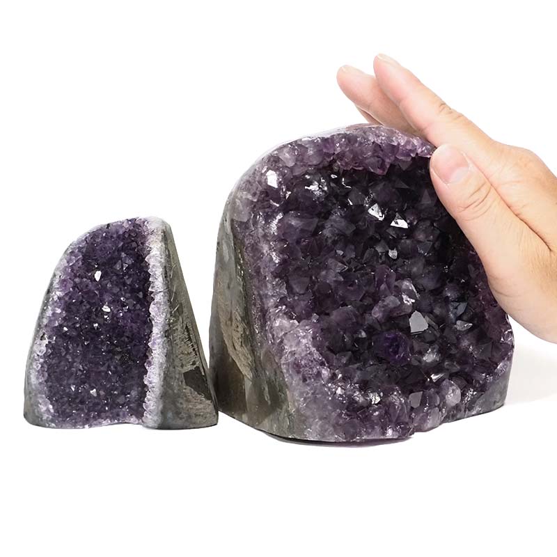 2.35kg Amethyst Polished Crystal Geode Specimen Set 2 Pieces DK871 4 Amethyst Polished Crystal Geode Specimen Set 2 DK871 | Himalayan Salt Factory