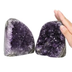 1.85kg Amethyst Polished Crystal Geode Specimen Set 2 Pieces DK876 5 Amethyst Polished Crystal Geode Specimen Set 2 DK876 | Himalayan Salt Factory