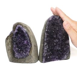 2.20kg Amethyst Polished Crystal Geode Specimen Set 2 Pieces DK878 5 Amethyst Polished Crystal Geode Specimen Set 2 DK878 | Himalayan Salt Factory