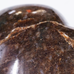 Madagascar-Granite-Heart-DS2667 | Crystal Factory