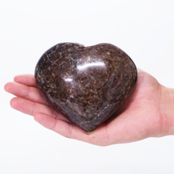 Madagascar-Granite-Heart-DS2669 | Crystal Factory