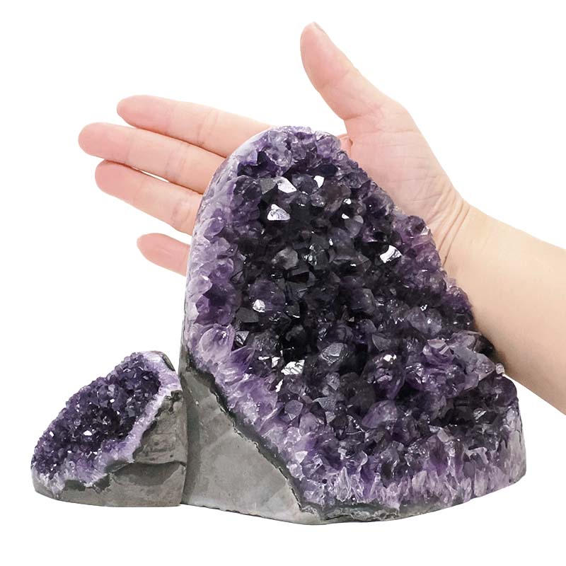 2.26kg Amethyst Polished Crystal Geode Specimen Set 2 Pieces DN1932 4 Amethyst Polished Crystal Geode Specimen Set 2 Pieces DN1932 | Crystal Factory