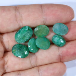 Emerald Faceted Stones Parcel 7 pieces DV193 | Crystal Factory